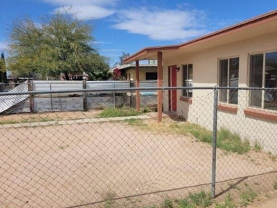 24th Street, Tucson, AZ 85713 - Duplex for Rent