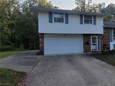 3 bedroom, Bedford OH 44146