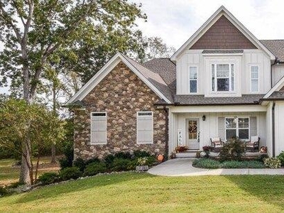 4 bedroom, Cleveland TN 37312