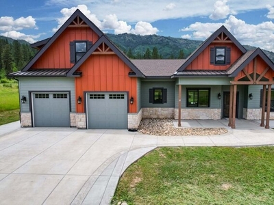 Home For Sale In Garden Valley, Idaho