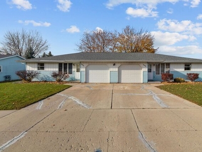 Home For Sale In Kaukauna, Wisconsin