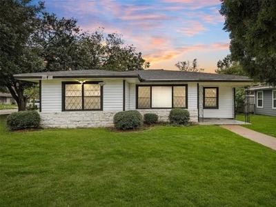 Home For Sale In Pasadena, Texas