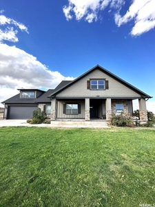 Home For Sale In Roosevelt, Utah