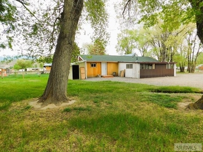 Home For Sale In Salmon, Idaho