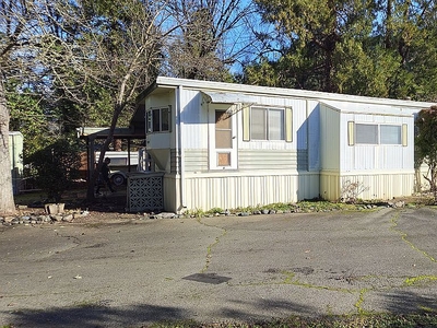 2049 Rogue River Hwy SPACE 2, Grants Pass, OR 97527