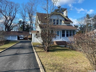 30 Brentwood Parkway, Brentwood, NY, 11717 | 5 BR for sale, Residential sales
