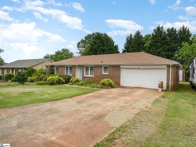 15 Berea Forest Circle