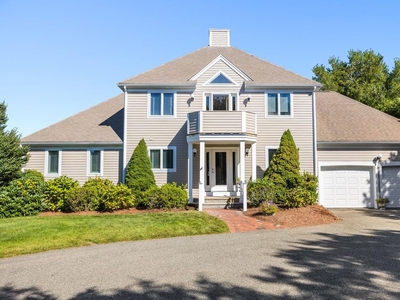 6 room luxury Flat for sale in East Falmouth, Massachusetts