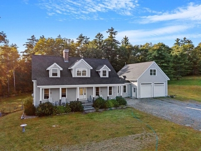 Home For Sale In Newport, New Hampshire