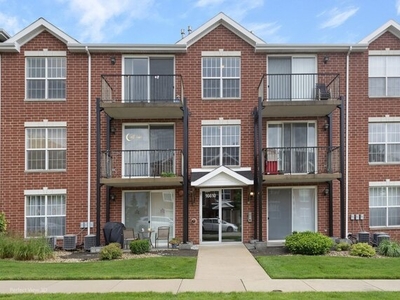 Condo For Rent In Orland Park, Illinois