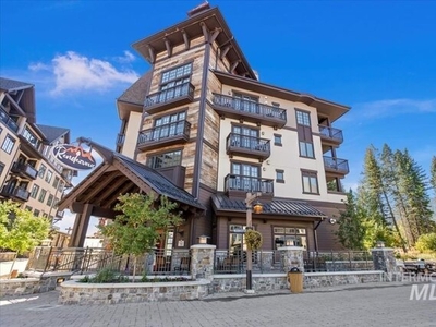 Condo For Sale In Donnelly, Idaho