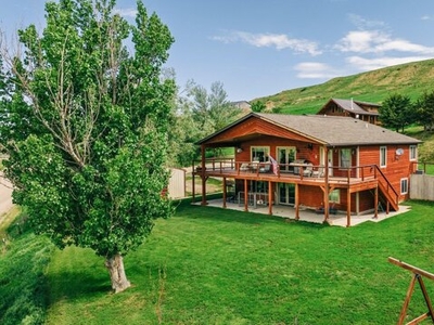 Home For Sale In Banner, Wyoming