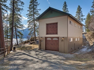 Home For Sale In Bayview, Idaho