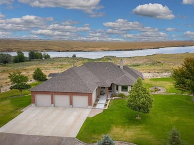 Home For Sale In Hazelton, Idaho