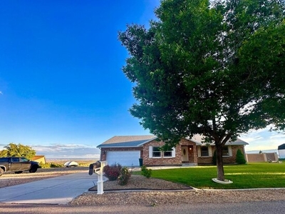 Home For Sale In Wellington, Utah
