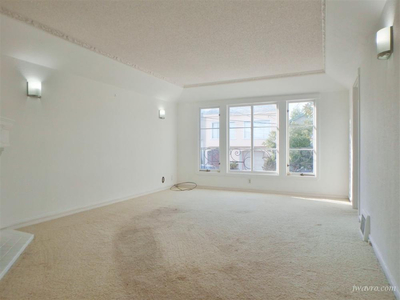 Exeter Street, San Francisco, CA 94124 - Apartment for Rent