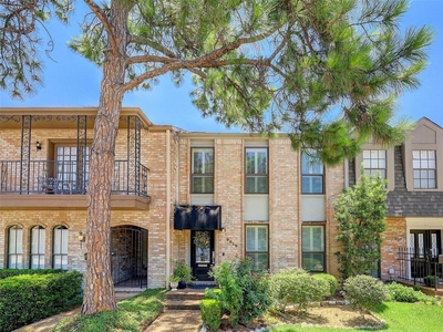 6 room luxury Townhouse for sale in Houston, Texas