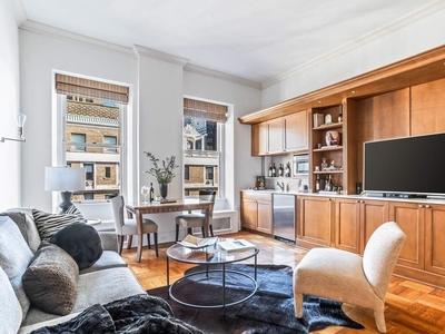 205 West 57th Street 9AB, New York, NY, 10019 | Nest Seekers