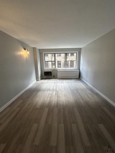 430 West 34th Street, New York, NY, 10001 | Studio for sale, apartment sales