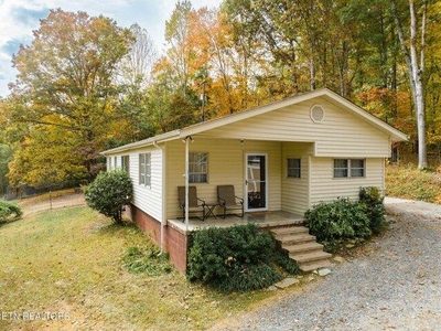 3 bedroom, Knoxville TN 37920