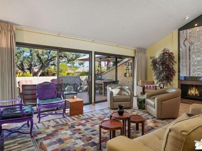 3 bedroom, Palm Springs CA 92264