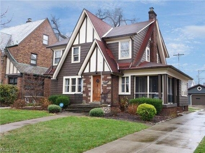 4 bedroom, Cleveland OH 44111