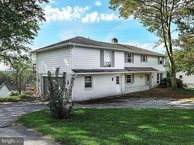 4 bedroom, Red Lion PA 17356