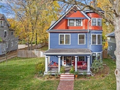 5 bedroom, Indianapolis IN 46201