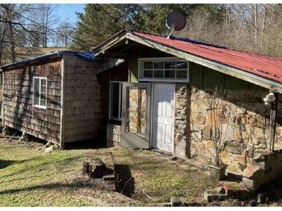 Foreclosure Single-family Home In Ashville, Alabama