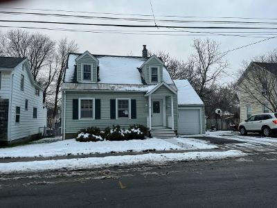 Foreclosure Single-family Home In Auburn, New York