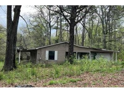 Foreclosure Single-family Home In Trinity, Alabama