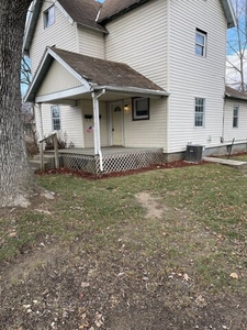 Home For Rent In Crawfordsville, Indiana