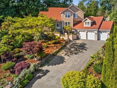 Home For Sale In Auburn, Washington