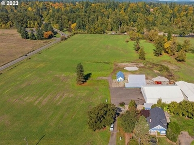 Home For Sale In Battle Ground, Washington