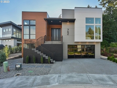 Home For Sale In Camas, Washington