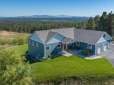 Home For Sale In Cheney, Washington