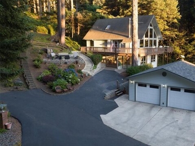 Home For Sale In Copalis Beach, Washington