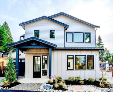 Home For Sale In Kirkland, Washington