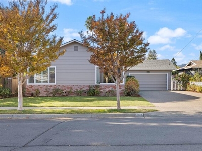 Home For Sale In Sonoma, California