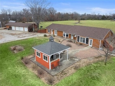 Home For Sale In Warrensburg, Missouri