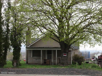 Home For Sale In Yakima, Washington