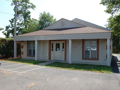 618 S Knoxville Ave, Russellville, AR 72801 - Office for Sale