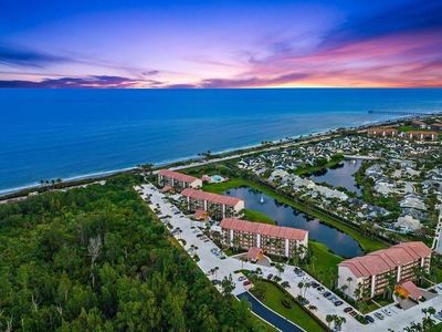 Luxury apartment complex for sale in Jupiter, Florida